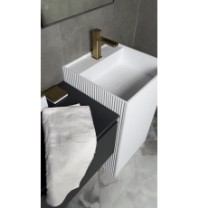 Раковина напольная рифленая с трех сторон Cube Corian 480*480*850 Matt White