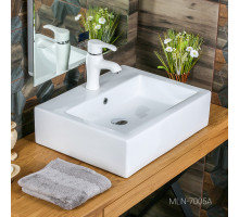 Раковина MELANA MLN-7005A