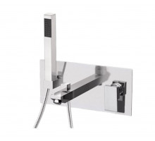 Смеситель для ванны Remer Q-Design QD04