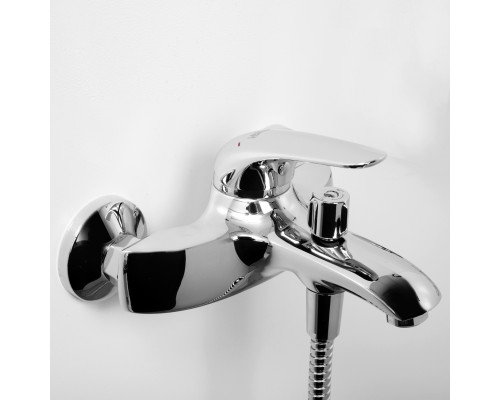 Rossel 2801 Смеситель для ванны с коротким изливом WasserKRAFT