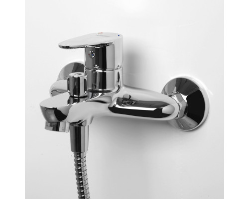 Leine 3501 Смеситель для ванны с коротким изливом WasserKRAFT