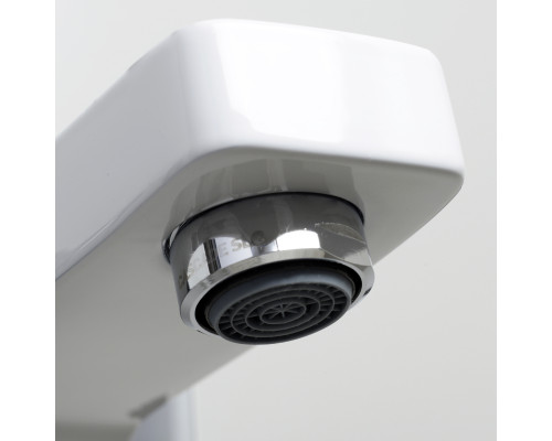 Aller 1061WHITE Смеситель для ванны с коротким изливом WasserKRAFT